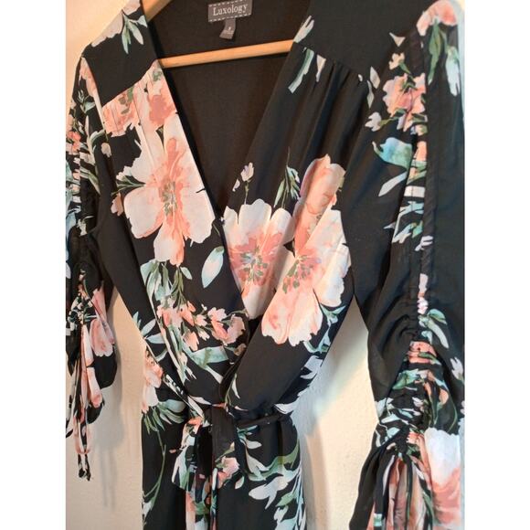 Luxology Women's V Neck Dress Long Sleeve Size 8 Black Pink Floral Short Lined - Picture 2 of 8